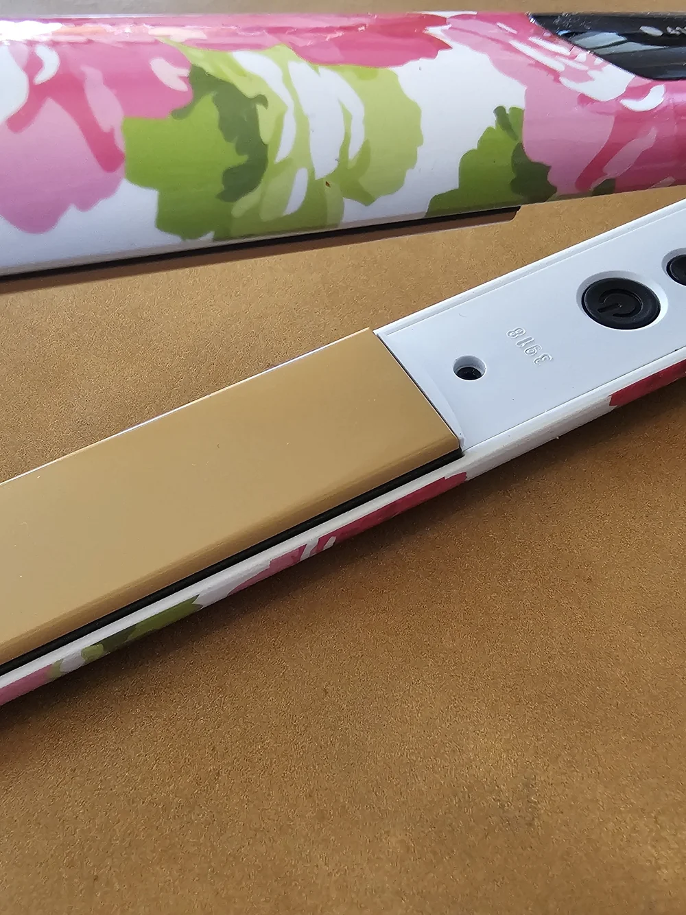 CHI, Pink Floral Ceramic Hair Straightener - 410°F Digital Plate